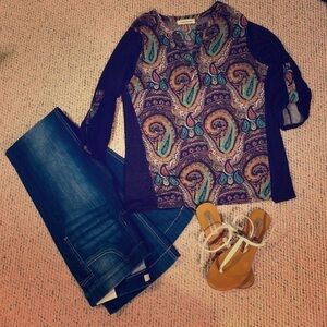 💙3 for $20💙Gaudy Me top